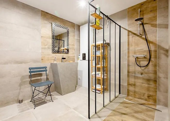 Maryse Guest house 3*